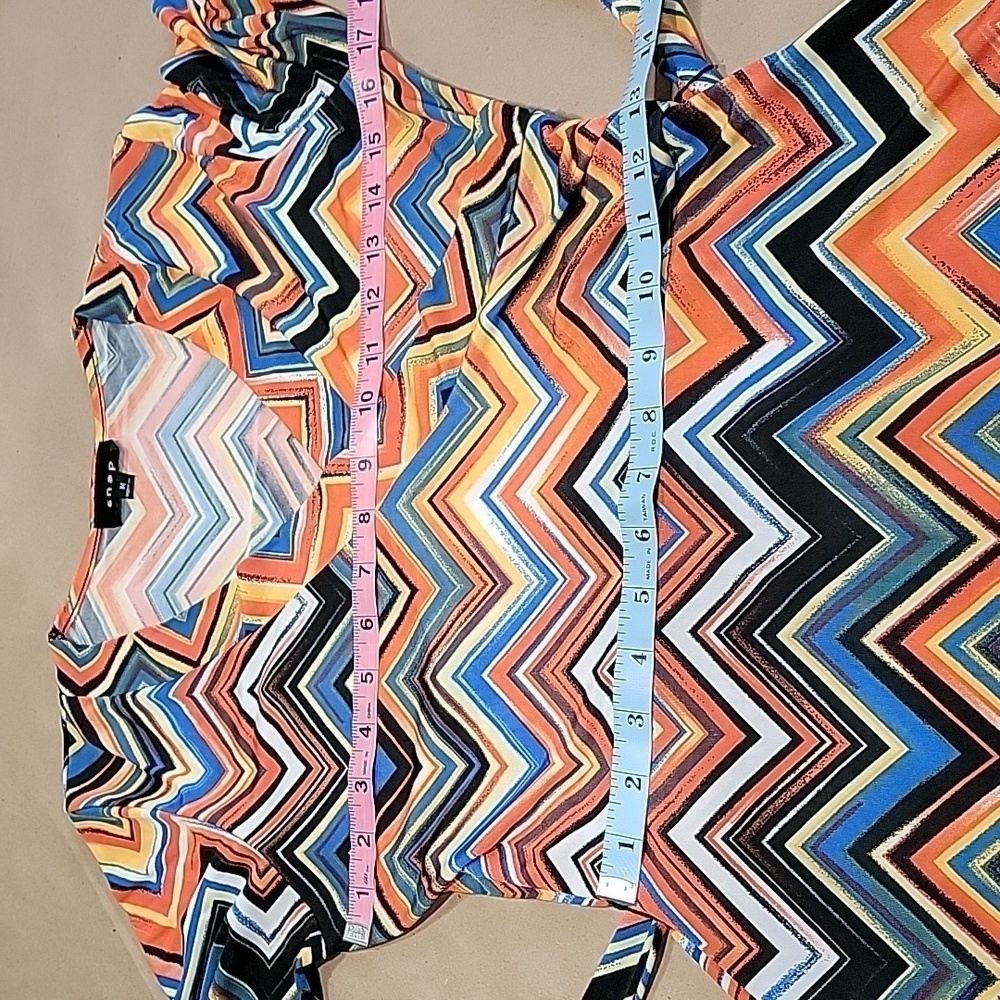 Snap Size M Chevron Pattern Fit & Flare Faux Wrap Dress, Gently Used Condition - Picture 6 of 10